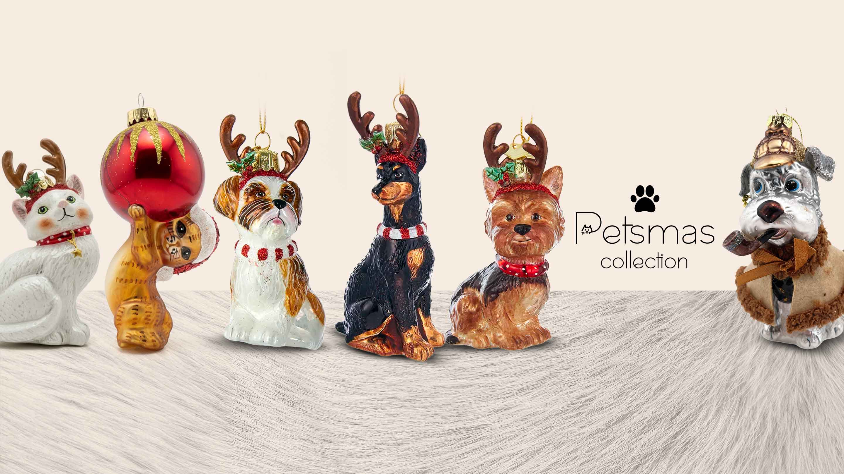 Wide banner of the EdmoDecor Petsmas Collection showing beautiful artisanal glass Christmas decorations inspired by cute pets — cats and dogs — with warm lighting and refined holiday atmosphere.