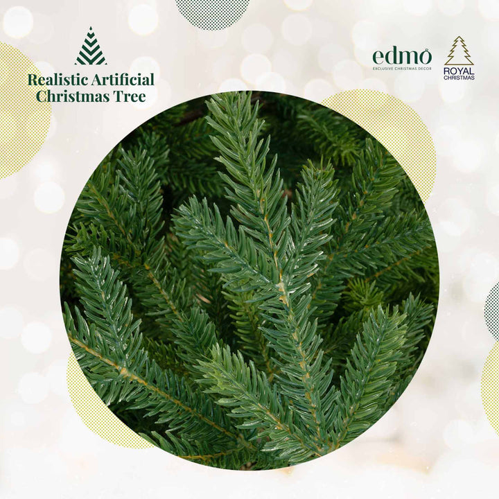 Realistic artificial pine tree for Christmas decorations, elegant and easy to assemble